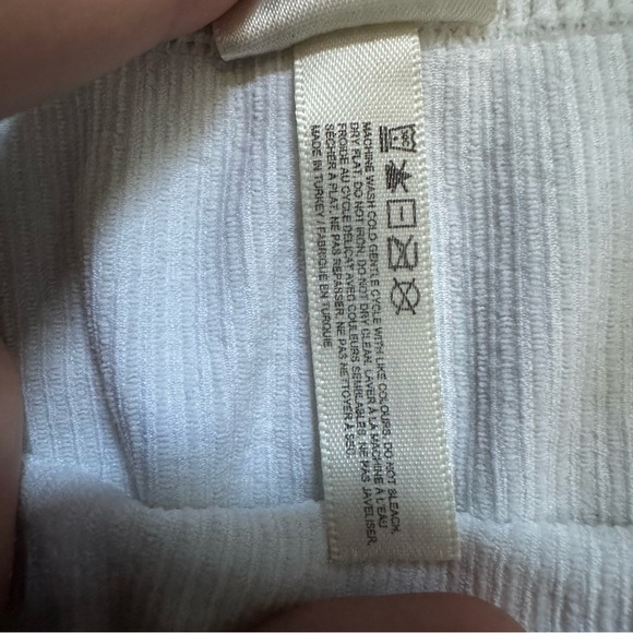 Sunday Best | Sadie Seamless Tank - Picture 2 of 8